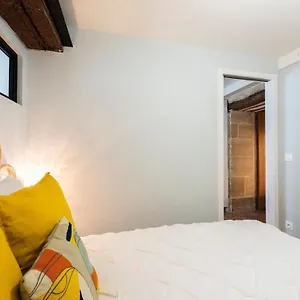 My Nest Marais - 53m² - 2 - Coeur De , Paris France