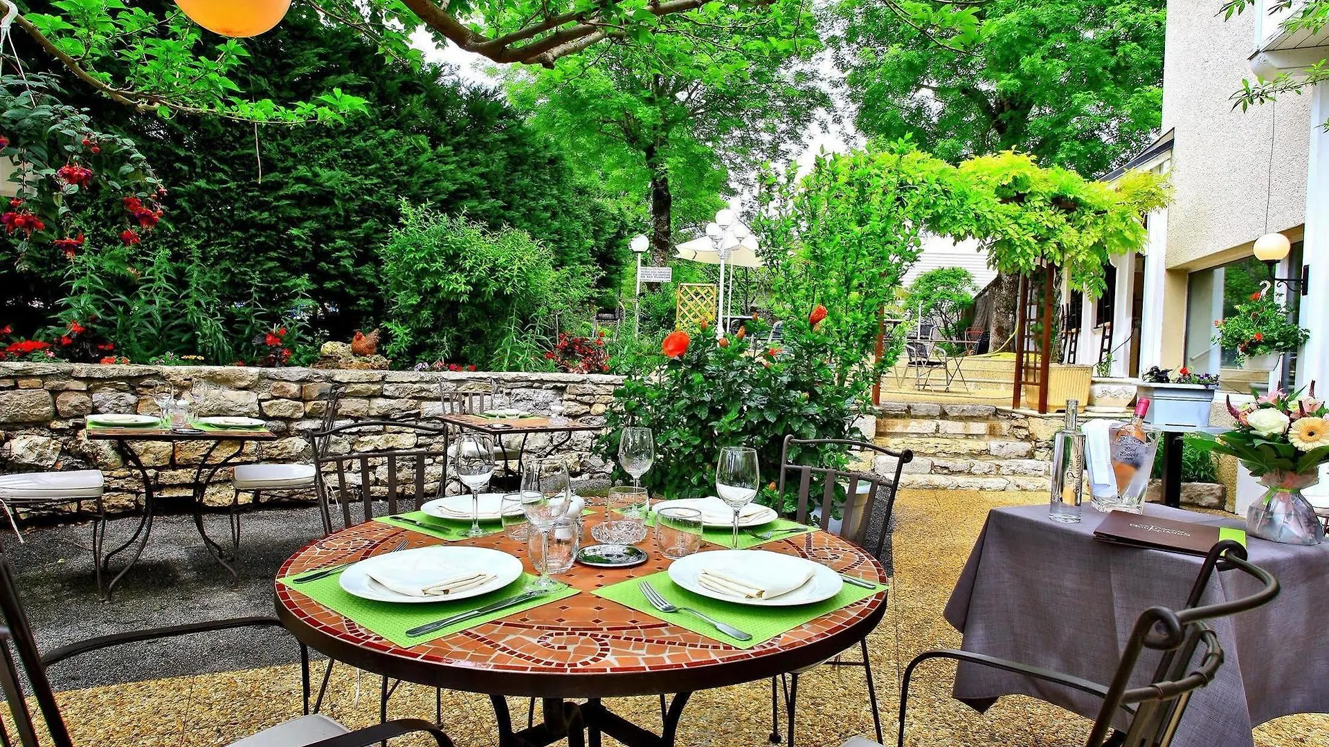 Hotel Restaurant Le Relais Des Gourmands Gramat Frankrijk